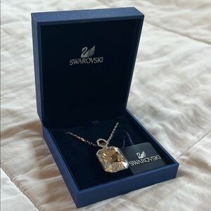 Swarovski Silver Pendant Necklace
